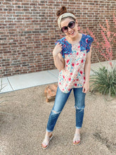 Load image into Gallery viewer, The Mitzy Floral Top