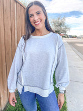 Load image into Gallery viewer, So Compelling Contrast Detail Pullover