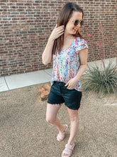 Load image into Gallery viewer, Frills & Flutter Sleeve Top