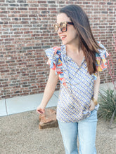 Load image into Gallery viewer, The Meri Flutter Sleeve Top