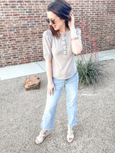 Load image into Gallery viewer, Snaps For You Top