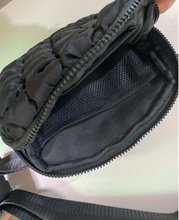 Load image into Gallery viewer, Presell Party: Quilted Bum Bags