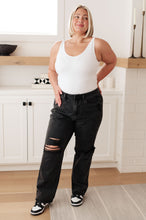 Load image into Gallery viewer, Susannah High Rise Rigid Magic 90's Distressed Straight Jeans in Black