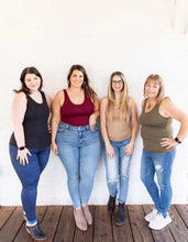 Load image into Gallery viewer, PREORDER: Smoothing Back Tank in Blush