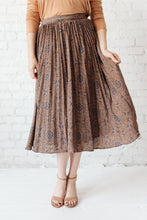 Load image into Gallery viewer, The Reagan Pleated Skirt