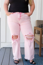 Load image into Gallery viewer, The Evie Distressed Straight Jeans in Pink