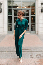 Load image into Gallery viewer, Bri Maxi Dress in Hunter Green