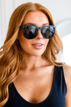 Load image into Gallery viewer, Collapsible Girlfriend Sunnies & Case in Black