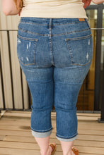 Load image into Gallery viewer, Courtney Mid-Rise Cuffed Capri