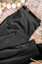 Load image into Gallery viewer, The Last Leggings You'll Ever Need -Maroon