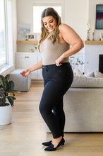 Load image into Gallery viewer, Dakotah Hyperstretch Skinny Jeans