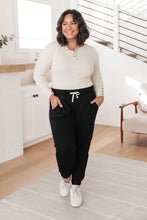 Load image into Gallery viewer, Day Off Sweats In Black