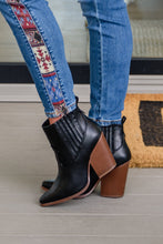 Load image into Gallery viewer, Easy As That Ankle Boots In Black