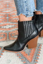 Load image into Gallery viewer, Easy As That Ankle Boots In Black