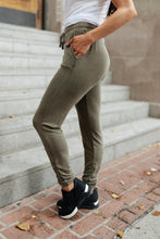Load image into Gallery viewer, Essential Lounge Joggers in Mineral Wash Olive