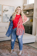 Load image into Gallery viewer, Fluttering Flag Kimono