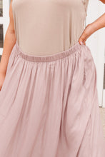 Load image into Gallery viewer, Get Away Maxi Skirt In Mauve