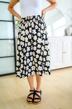 Load image into Gallery viewer, Hey Daisy Midi Skirt