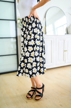 Load image into Gallery viewer, Hey Daisy Midi Skirt