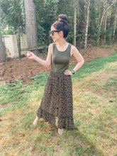 Load image into Gallery viewer, The Clarissa Skirt in Black