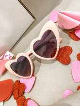 Load image into Gallery viewer, Seasonal Subscription Box