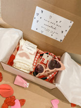 Load image into Gallery viewer, Seasonal Subscription Box