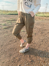 Load image into Gallery viewer, The Tiffany Olive Joggers