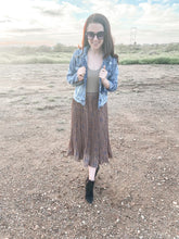 Load image into Gallery viewer, The Reagan Pleated Skirt