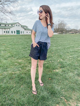 Load image into Gallery viewer, Linen & Love Shorts- Black