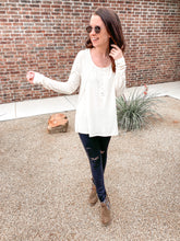 Load image into Gallery viewer, The Freya Button Up Top