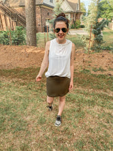 Load image into Gallery viewer, Hitting The Links Skort In Olive