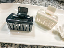 Load image into Gallery viewer, Squared Off Clip