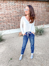 Load image into Gallery viewer, It's Your Move V Neck Long Sleeve Top In Ivory