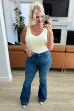 Load image into Gallery viewer, Sydney High Rise Trouser Flare Jeans