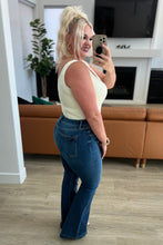 Load image into Gallery viewer, Sydney High Rise Trouser Flare Jeans