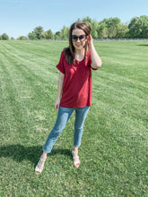 Load image into Gallery viewer, Pocketful of Basics in Wine