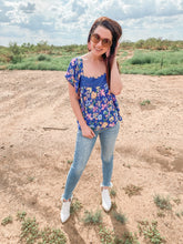 Load image into Gallery viewer, Flower Power Top