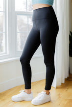 Load image into Gallery viewer, The Katie Leggings in Black