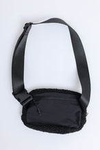 Load image into Gallery viewer, Keeping Up Sherpa Side Bag in Black