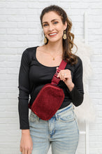 Load image into Gallery viewer, Keeping Up Sherpa Side Bag in Wine