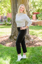 Load image into Gallery viewer, Kelbie Destroyed Hem Crop Jeans