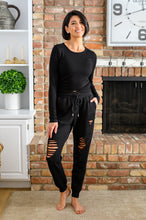 Load image into Gallery viewer, Kick Back Distressed Joggers in Black