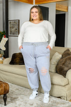 Load image into Gallery viewer, Kick Back Distressed Joggers in Heather Gray