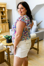 Load image into Gallery viewer, Frills & Flutter Sleeve Top