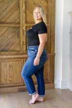 Load image into Gallery viewer, London Midrise Cuffed Boyfriend Jeans