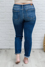 Load image into Gallery viewer, London Midrise Cuffed Boyfriend Jeans