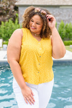 Load image into Gallery viewer, The Elsie Yellow Polk-a-dotted Button Down Tank