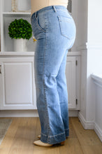 Load image into Gallery viewer, Mindy Mid Rise Wide Leg Jeans