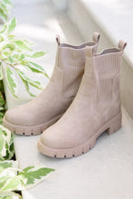 Load image into Gallery viewer, Moving Mountains Chunky Boots