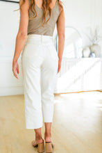 Load image into Gallery viewer, The Elsa High Rise Wide Leg Cropped Jeans